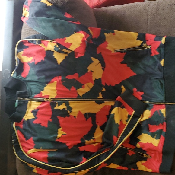 L.R.G. jacket size 3xl - Picture 3 of 7